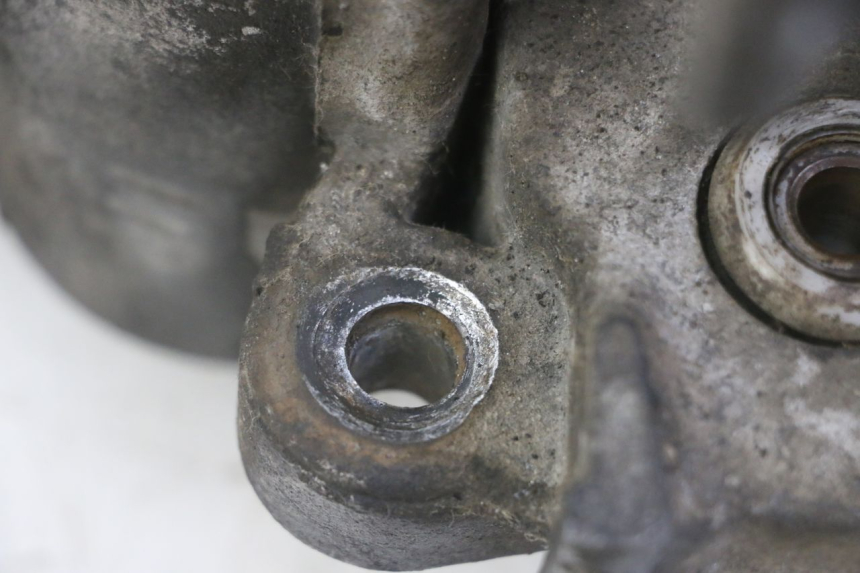 photo de MOTEUR PEUGEOT JET FORCE CARBU 50 (2003 - 2016) - Gros plan technique