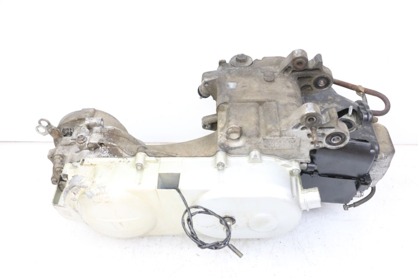 photo de MOTEUR JM MOTORS OLDIES 4T 50 (2010 - 2020) - Autre angle de vue