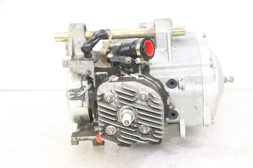 photo de MOTEUR YAMAHA JOG R 50 (2004 - 2014) - Vue rapprochée