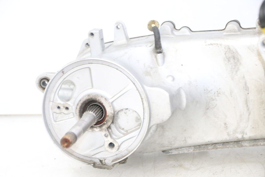 photo de MOTEUR SYM JOYMAX 125 (2010 - 2017) - Marquages et références