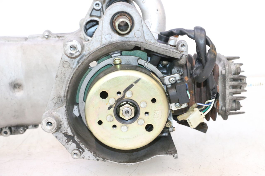 photo de MOTEUR RIDE JUMP 2T 50 (2012 - 2017) - Vue rapprochée