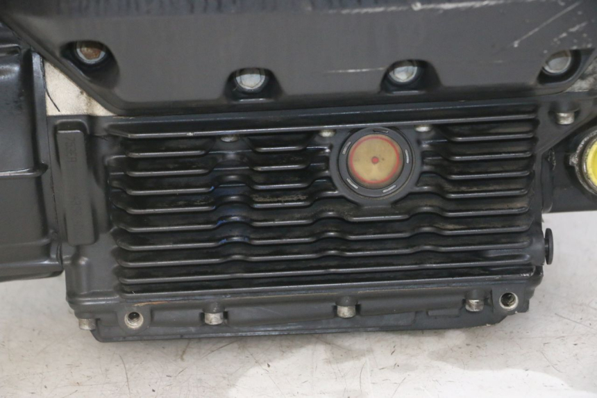 photo de MOTEUR BMW K 75 RT 750 (1989 - 1997) - Angle alternatif