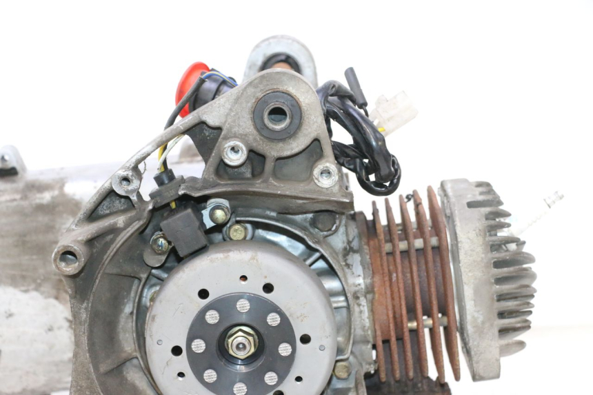 photo de MOTEUR PEUGEOT KISBEE 2T 50 (2010 - 2017) - Focus structure