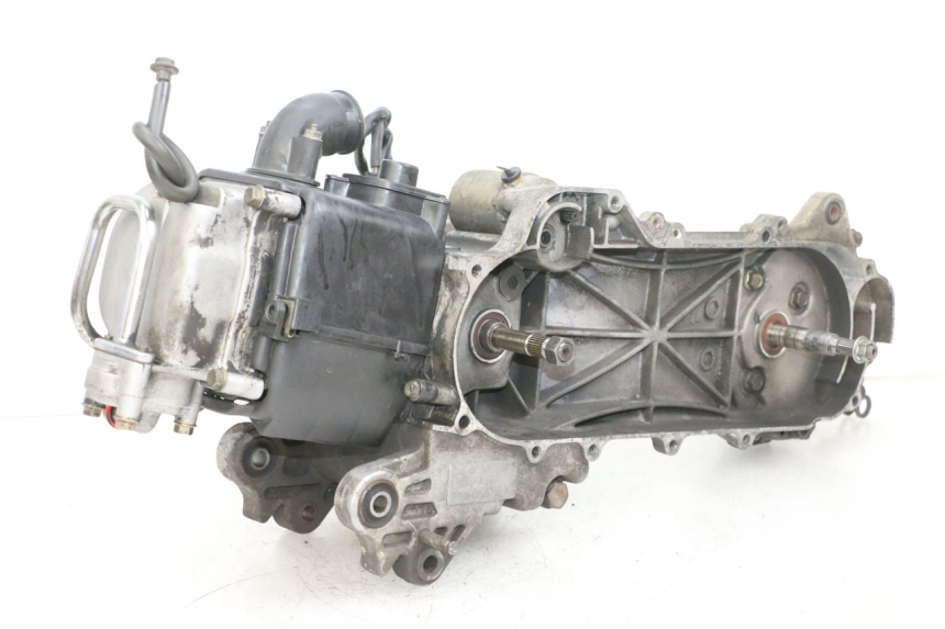 photo de MOTEUR PEUGEOT KISBEE 4T 50 (2010 - 2017) - Zoom qualité