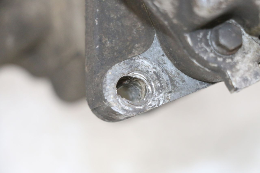 photo de MOTEUR PEUGEOT KISBEE 4T 50 (2010 - 2017) - Points de fixation