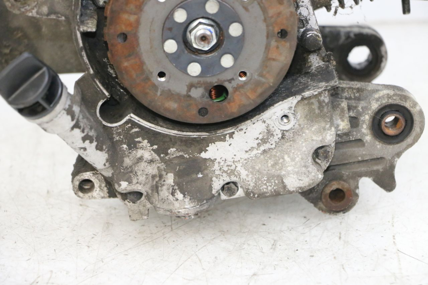 photo de MOTEUR PEUGEOT KISBEE 4T 50 (2018 - 2022) - Zoom composants