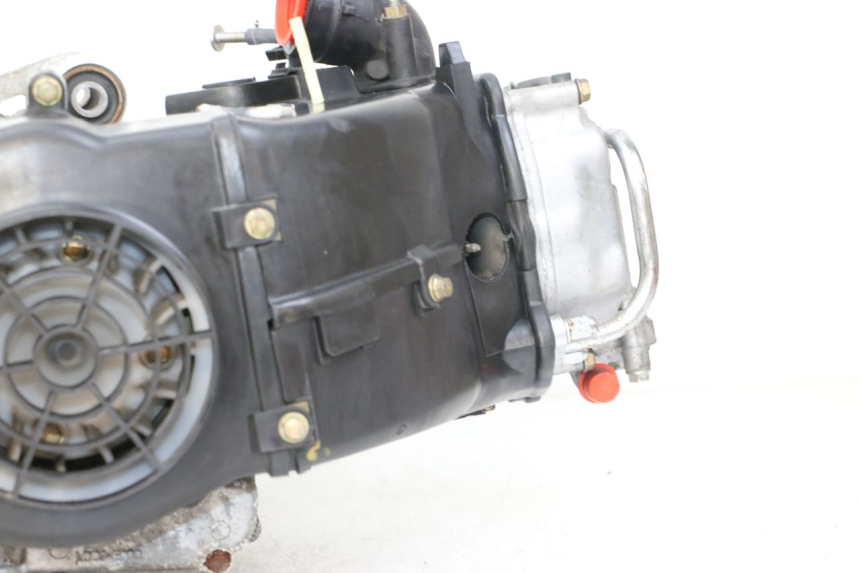 photo de MOTEUR KYMCO PEOPLE S 125 (2000 - 2008) - Marquages et références