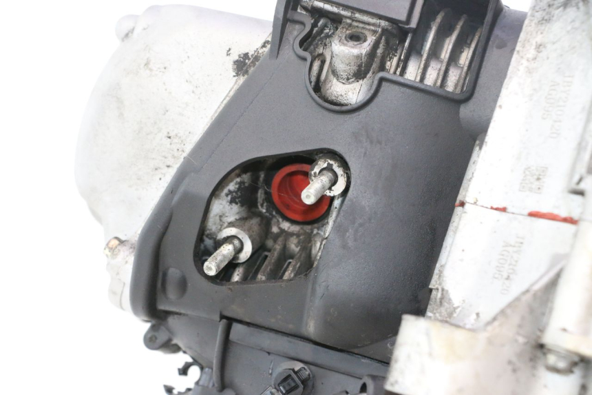 photo de MOTEUR PIAGGIO LIBERTY IGET 4T 50 (2021 - 2025) - Angle alternatif