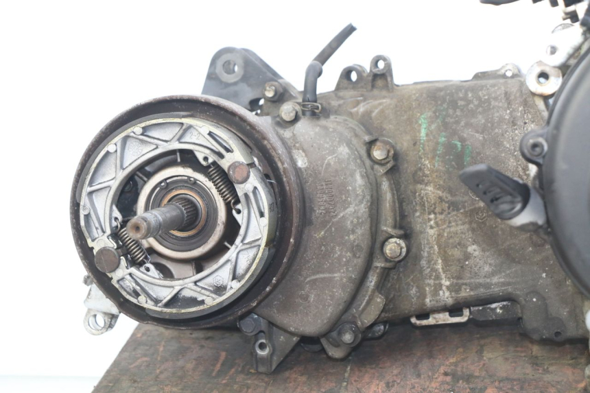 photo de MOTEUR PIAGGIO LIBERTY IGET S 125 (2016 - 2020) - État de surface