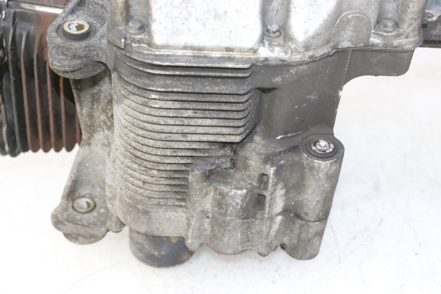 photo de MOTEUR PIAGGIO LIBERTY 125 (1998 - 2008) - Autre angle de vue