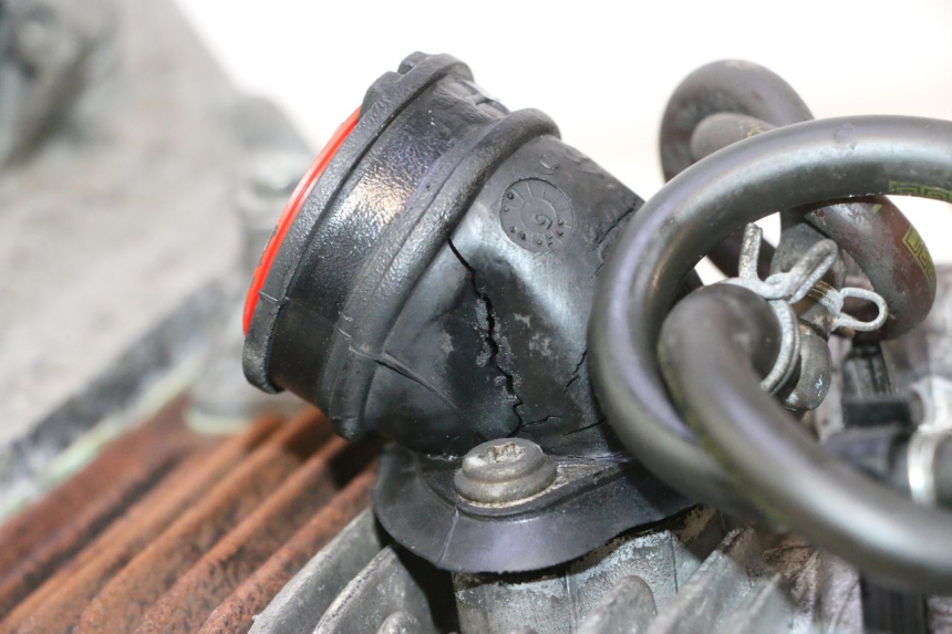 photo de MOTEUR PIAGGIO LIBERTY 125 (1998 - 2008) - Angle alternatif
