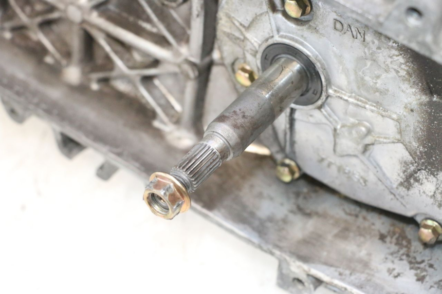 photo de MOTEUR PEUGEOT LUDIX PRO 2T 50 (2010 - 2017) - Zoom composants