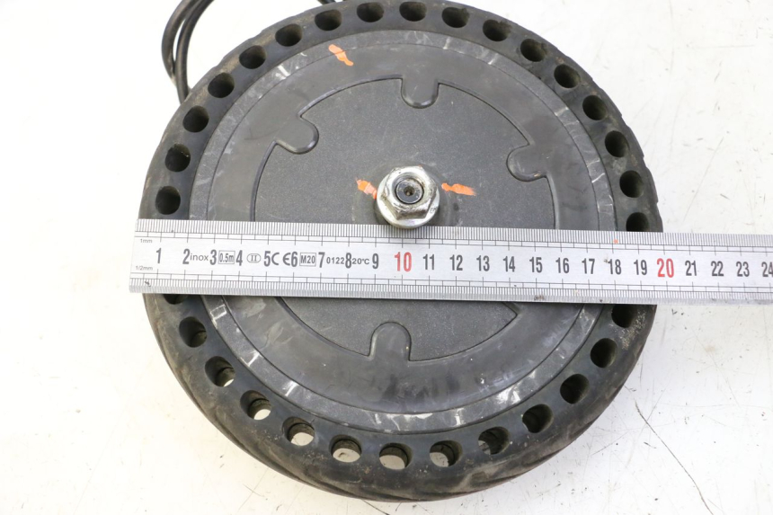 photo de MOTEUR XIAOMI MI PRO 2 1 - Zoom état d’usage