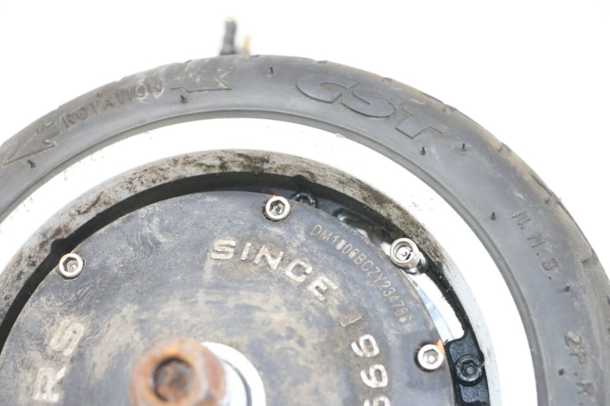 photo de MOTEUR DUALTRON MINI SPECIAL 1 - Vue rapprochée