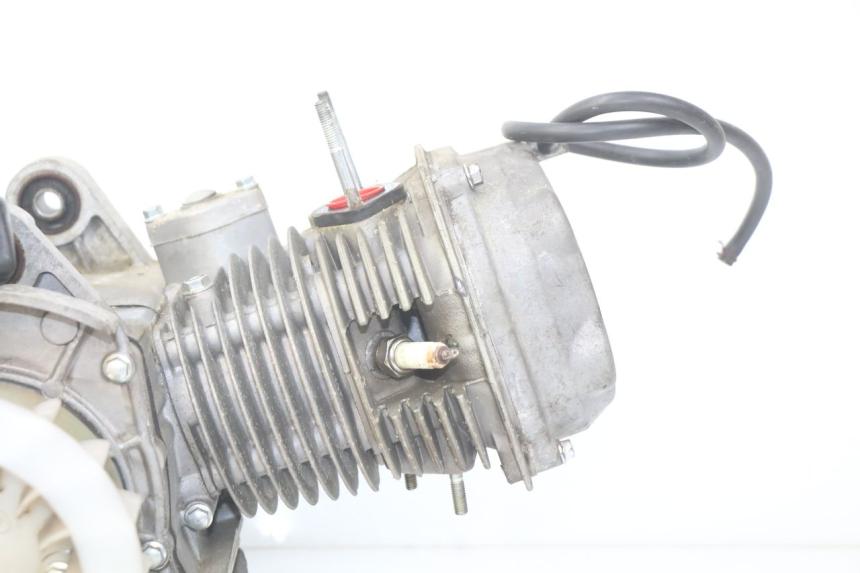 photo de MOTEUR ZHONGYU MOVIDAS ZY125T-2 125 (2004 - 2014) - Vue rapprochée