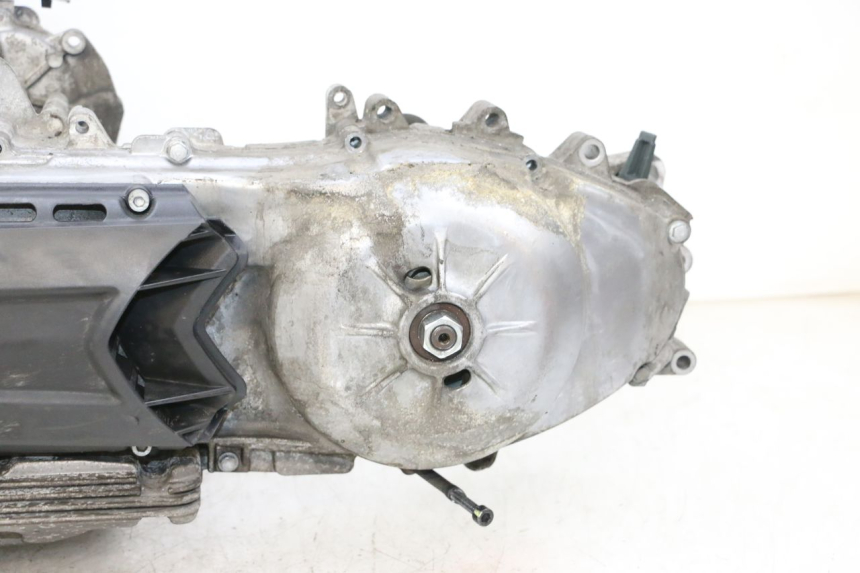 photo de MOTEUR PIAGGIO MP3 HPE 300 (2019 - 2026) - Marquages et références