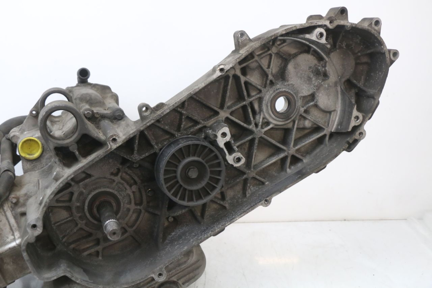 photo de MOTEUR PIAGGIO MP3 LT 400 (2007 - 2012) - Zoom état d’usage