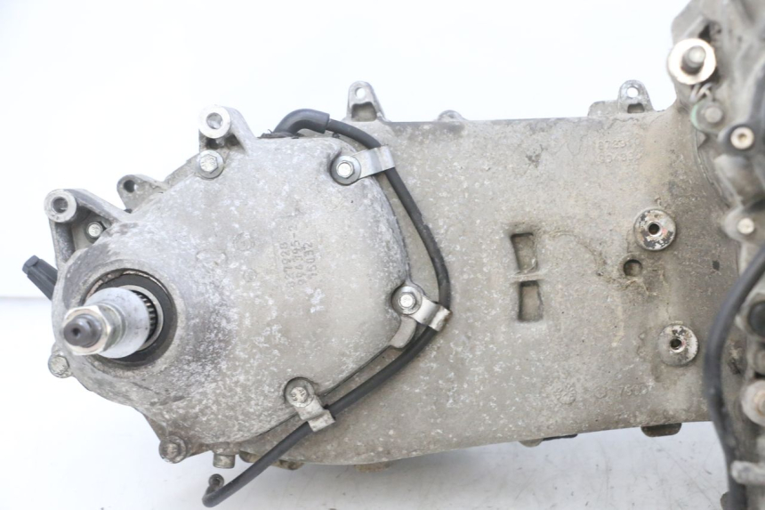 photo de MOTEUR PIAGGIO MP3 LT 400 (2007 - 2012) - Détails caractéristiques