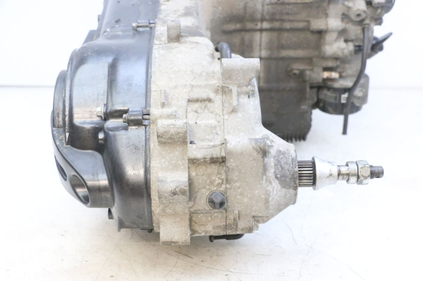 photo de MOTEUR PIAGGIO MP3 LT 400 (2007 - 2012) - Autre angle de vue