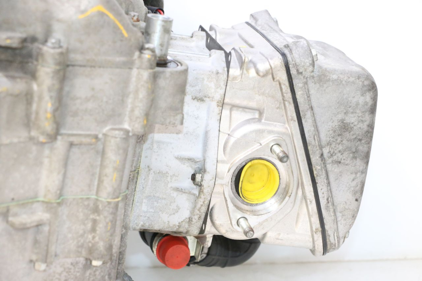 photo de MOTEUR PIAGGIO MP3 LT 400 (2007 - 2012) - État de surface