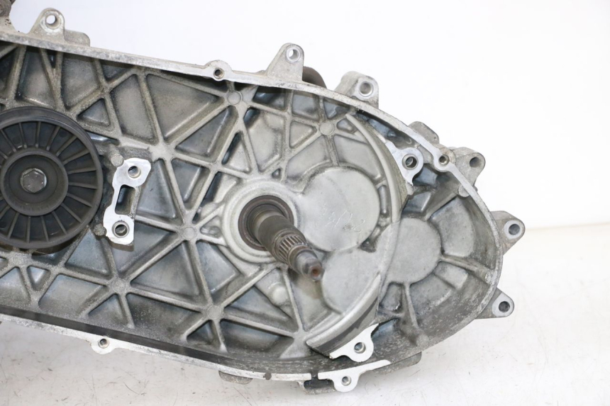 photo de MOTEUR PIAGGIO MP3 500 (2014 - 2017) - Zoom composants