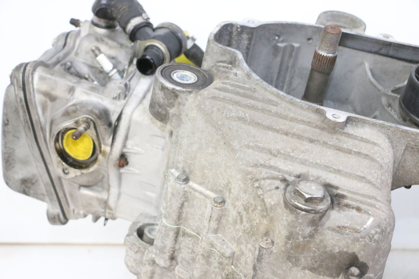 photo de MOTEUR PIAGGIO MP3 500 (2014 - 2017) - Zoom état d’usage