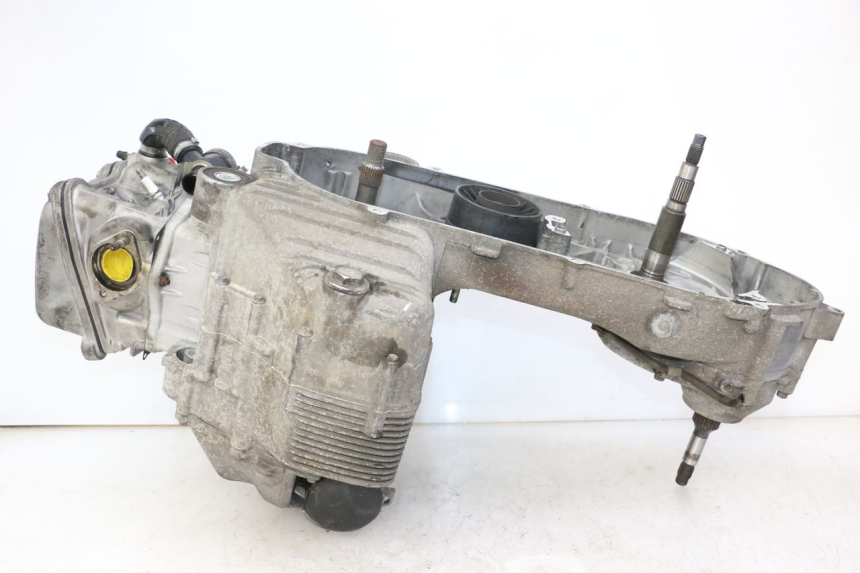 photo de MOTEUR PIAGGIO MP3 500 (2014 - 2017) - Vue d’ensemble