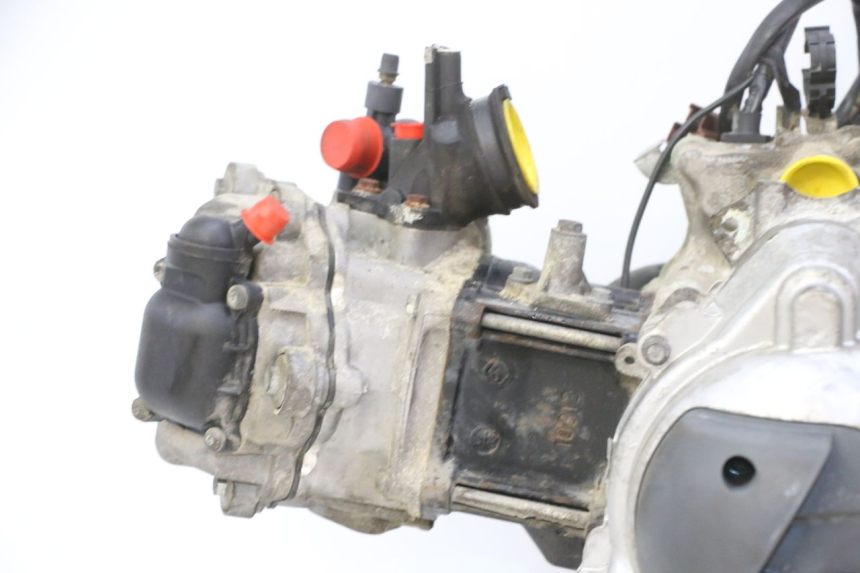 photo de MOTEUR PIAGGIO MP3 RL 250 (2006 - 2010) - Marquages et références