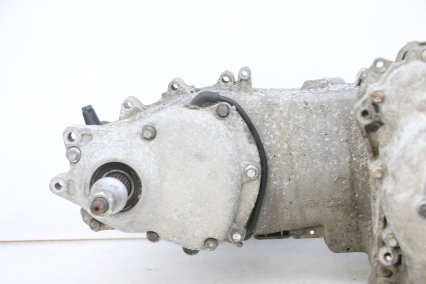 photo de MOTEUR PIAGGIO MP3 RL 250 (2006 - 2010) - Détails caractéristiques