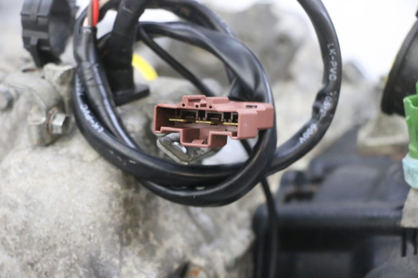 photo de MOTEUR PIAGGIO MP3 RL 250 (2006 - 2010) - Vue rapprochée