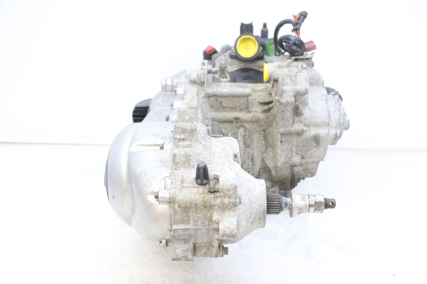 photo de MOTEUR PIAGGIO MP3 RL 250 (2006 - 2010) - Points de fixation