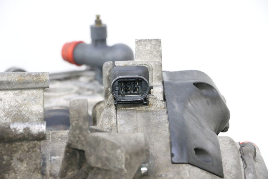 photo de MOTEUR PIAGGIO MP3 125 (2006 - 2014) - Vue produit