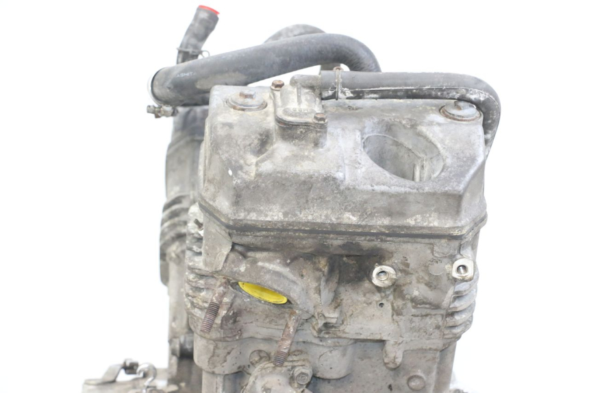 photo de MOTEUR HONDA NTV DEAUVILLE 650 (1998 - 2001) - Gros plan technique