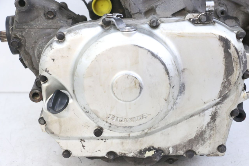 photo de MOTEUR HONDA NTV DEAUVILLE 650 (1998 - 2001) - Vue rapprochée