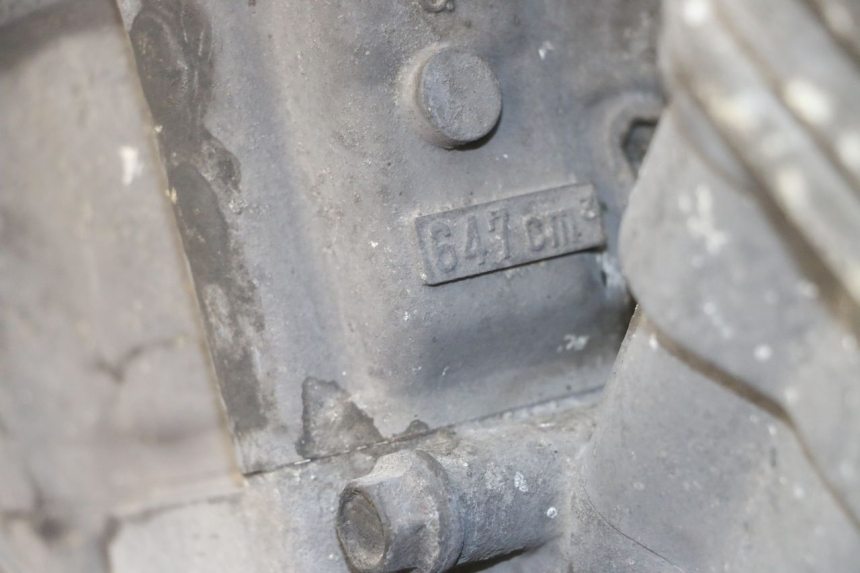 photo de MOTEUR HONDA NTV DEAUVILLE 650 (1998 - 2001) - Zoom état d’usage