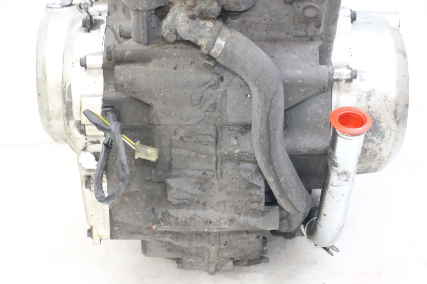 photo de MOTEUR HONDA NTV DEAUVILLE 650 (1998 - 2001) - Autre angle de vue