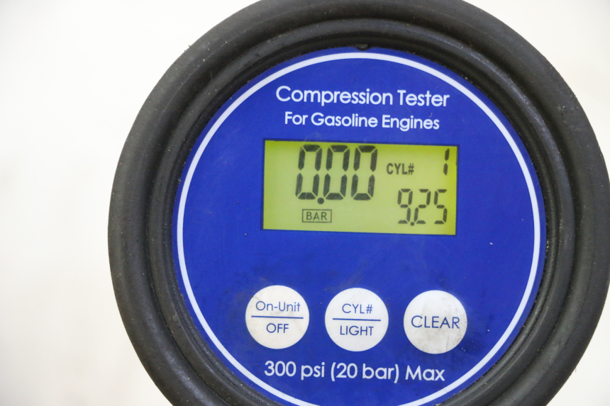 photo de MOTEUR JM MOTORS OLDIES GT 4T 50 (2018 - 2025) - Angle alternatif