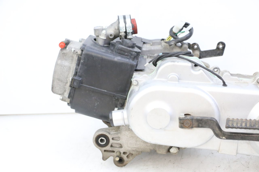 photo de MOTEUR JM MOTORS OLDIES GT 4T 50 (2018 - 2025) - Points de fixation