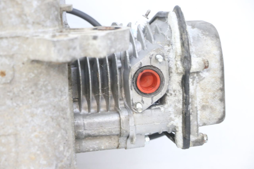 photo de MOTEUR JM MOTORS OLDIES GT 4T 50 (2018 - 2025) - Zoom état d’usage