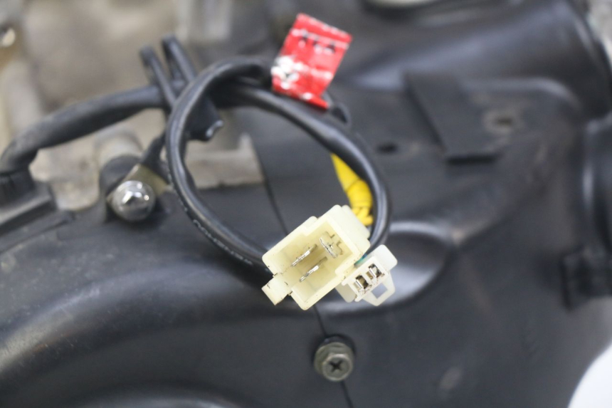 photo de MOTEUR SYM ORBIT III 3 4T 50 (2021 - 2025) - État de surface