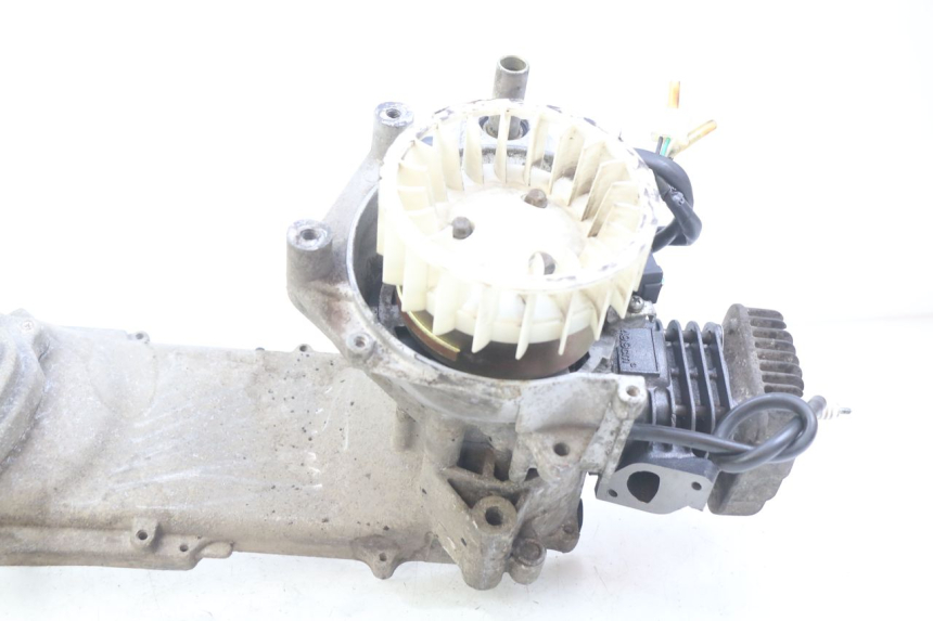 photo de MOTEUR TNT MOTOR OTTO 2T 50 (2012 - 2018) - Autre angle de vue