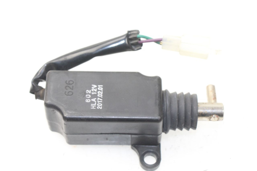 photo de MOTEUR OUVERTURE COFFRE SYM FIDDLE 3 III 125 (2014 - 2020) - Vue principale