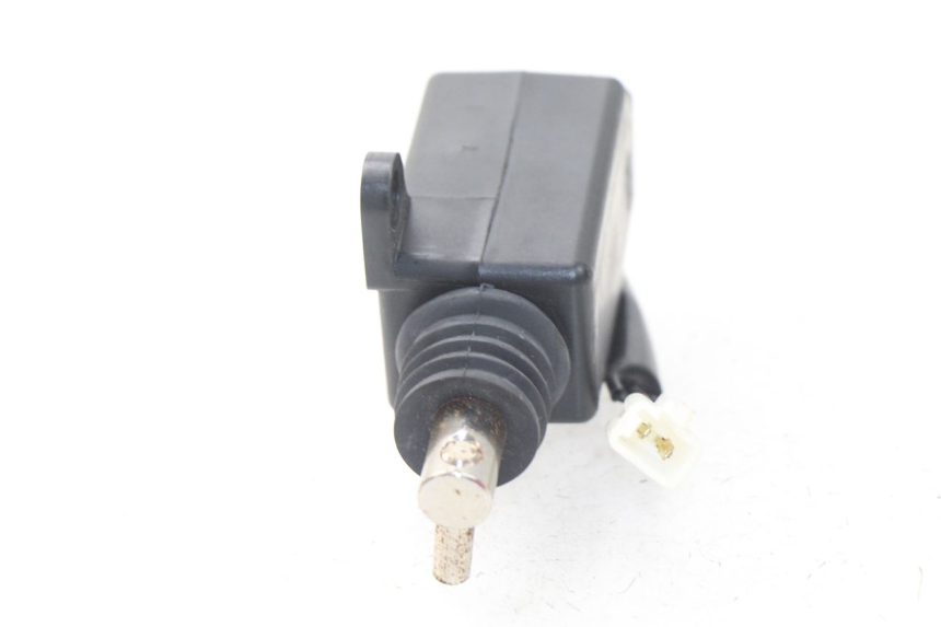 photo de MOTEUR OUVERTURE COFFRE SYM FIDDLE 3 III 125 (2014 - 2020) - Détail de la pièce