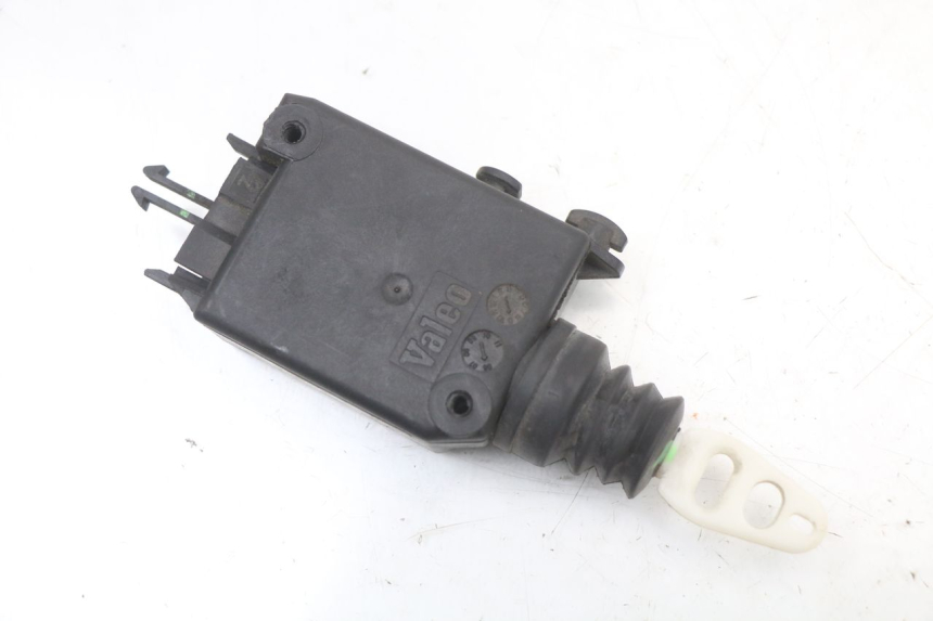 photo de MOTEUR OUVERTURE COFFRE PEUGEOT GEOPOLIS RS 125 (2007 - 2009) - Vue principale