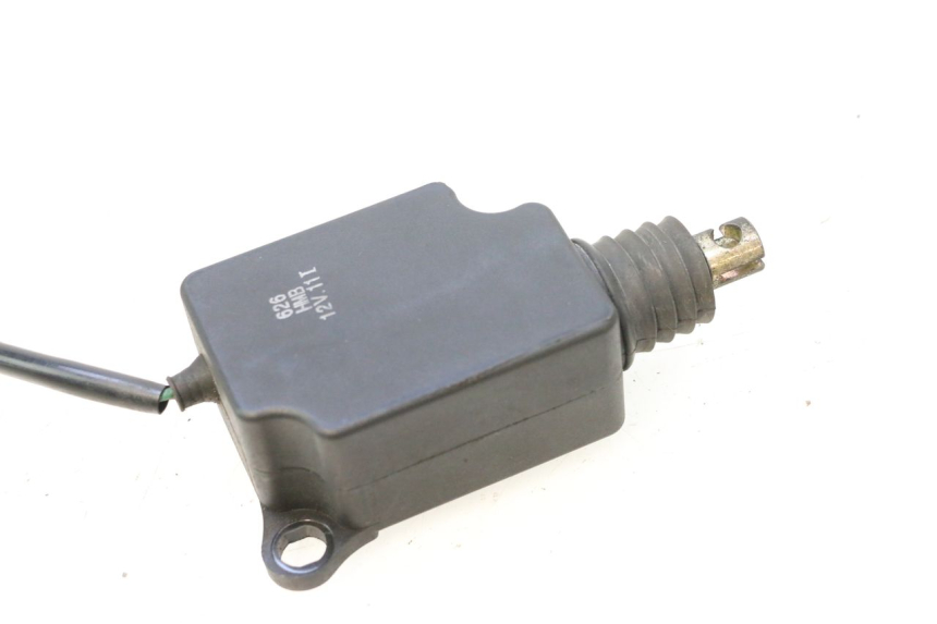 photo de MOTEUR OUVERTURE COFFRE SYM GTS EVO 125 (2009 - 2013) - Zoom état d’usage