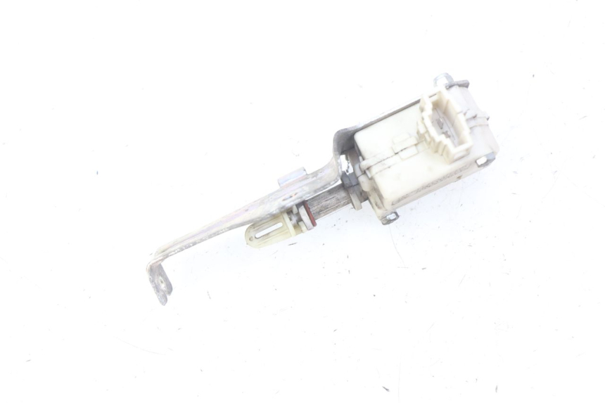 photo de MOTEUR OUVERTURE COFFRE PIAGGIO LIBERTY IGET 4T 50 (2015 - 2020) - Zoom état d’usage