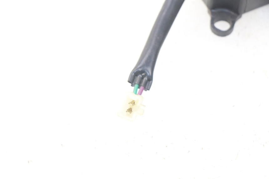 photo de MOTEUR OUVERTURE COFFRE SYM MIO 100 (2006 - 2017) - Zoom état d’usage