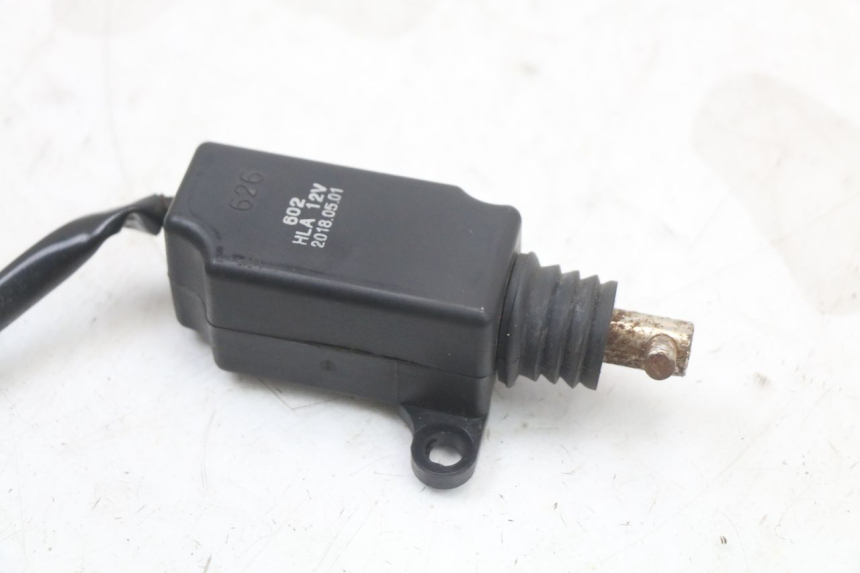 photo de MOTEUR OUVERTURE COFFRE PEUGEOT BELVILLE 125 (2017 - 2021) - Zoom état d’usage