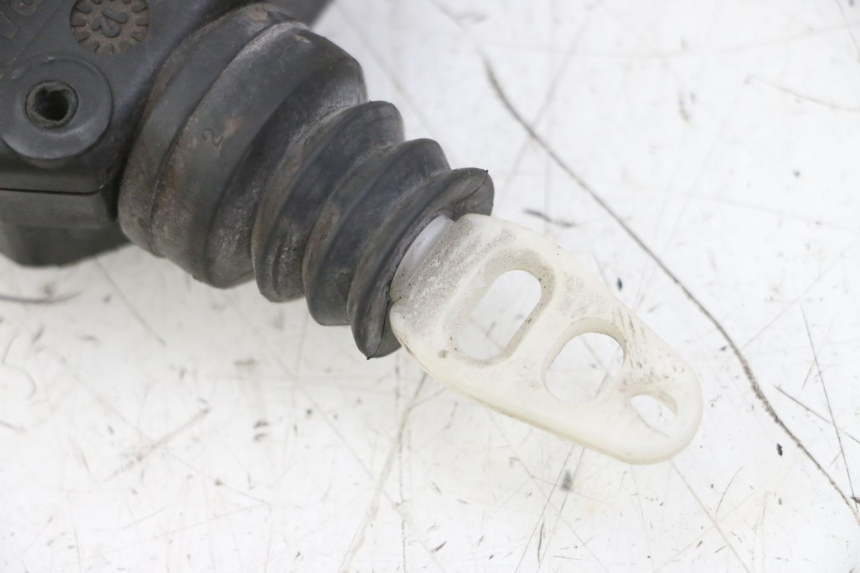 photo de MOTEUR OUVERTURE COFFRE PEUGEOT SATELIS 125 (2013 - 2018) - Détail de la pièce