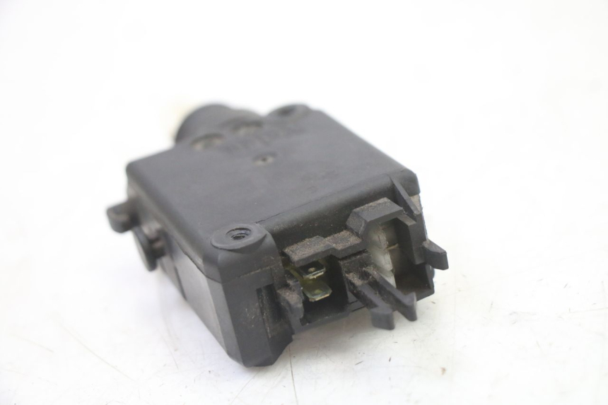 photo de MOTEUR OUVERTURE COFFRE PEUGEOT SATELIS 250 (2006 - 2012) - Autre angle de vue